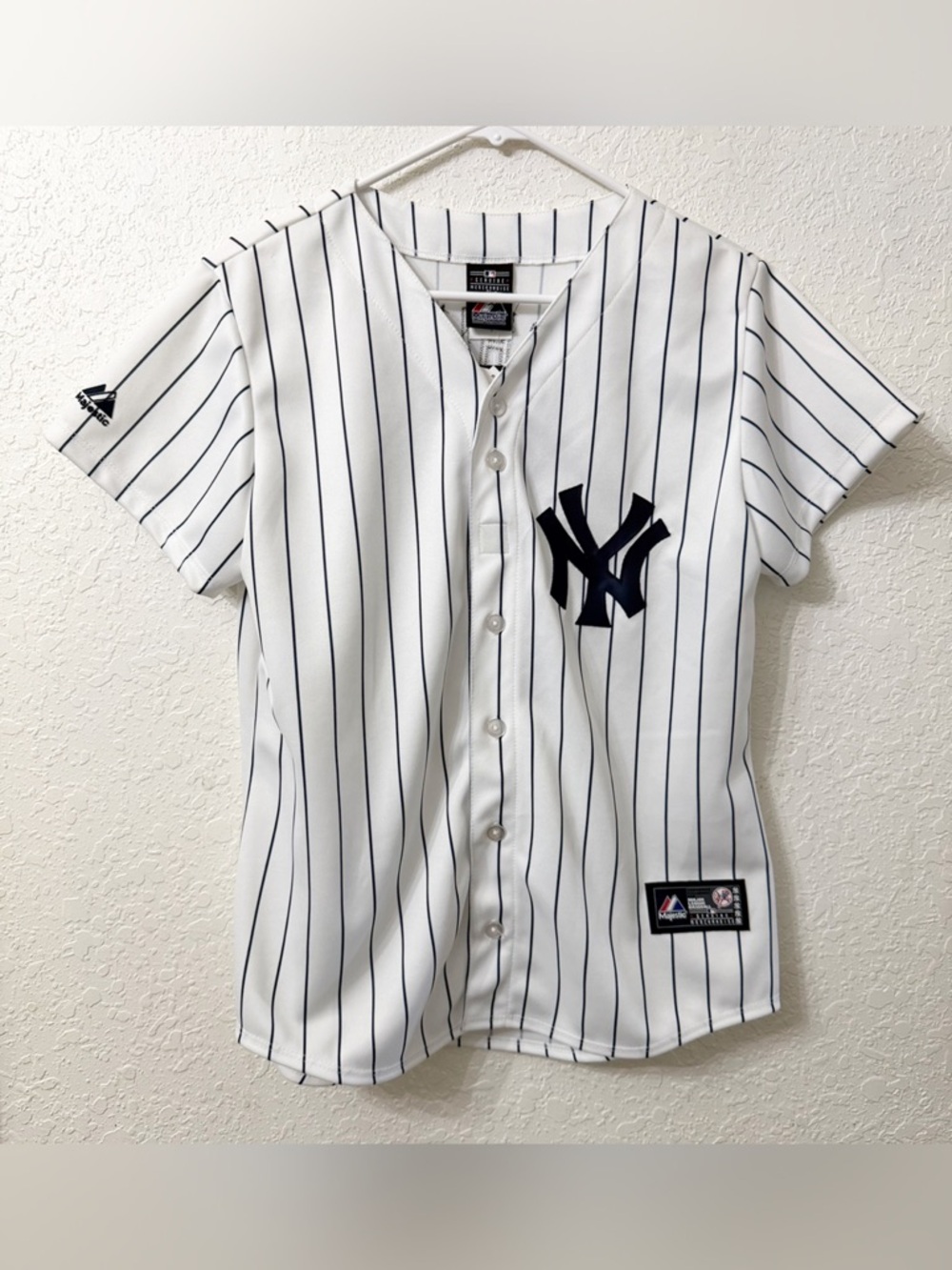 MLB Majestic NY Yankees Ichiro Pinstripe Baseball Jersey with Navy Logo - L